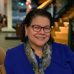 Meet your Posher, Rocio